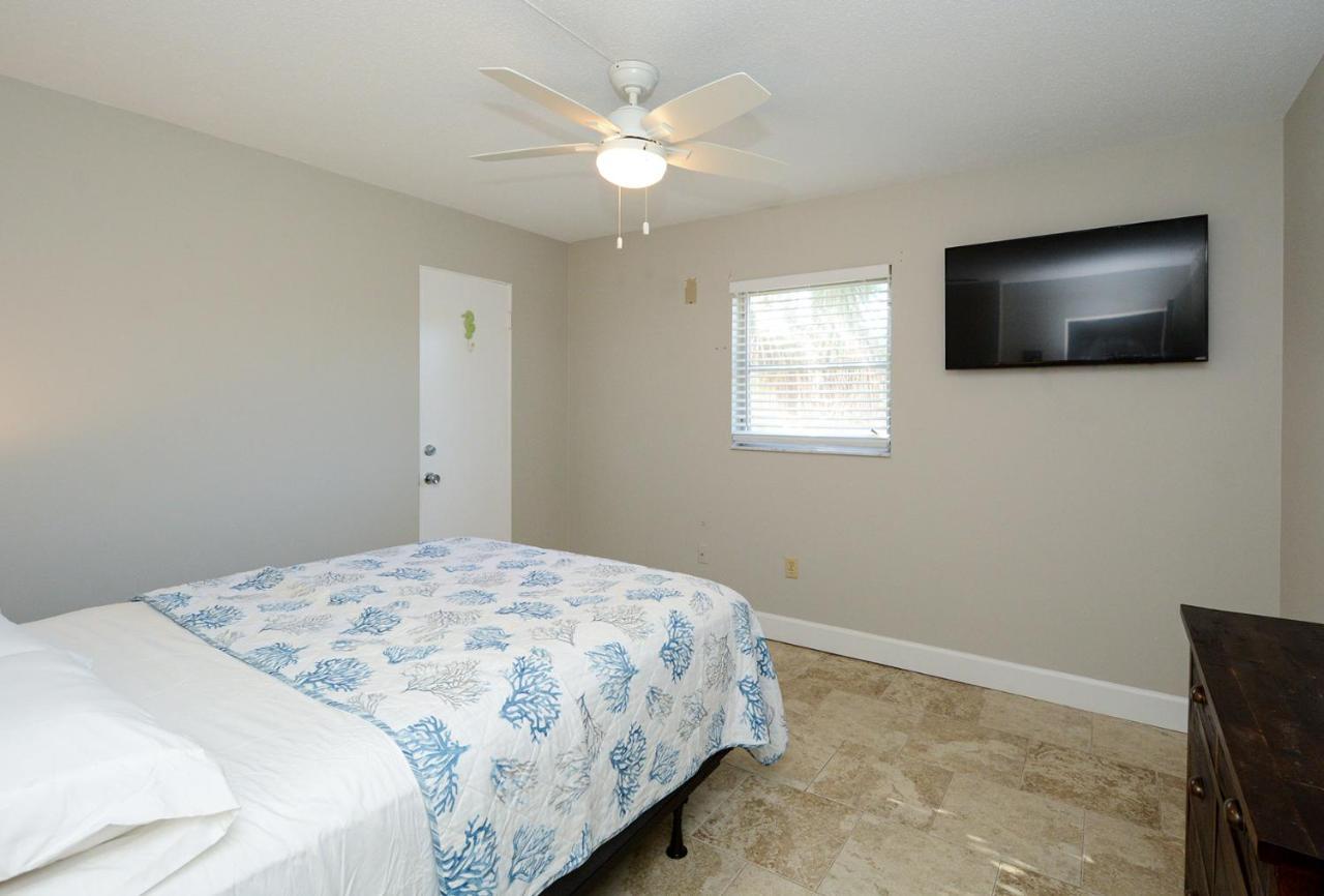 Canal 311 - Right In Siesta Key Village! サラソータ エクステリア 写真