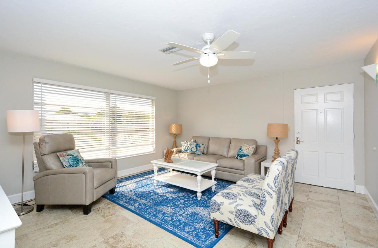 Canal 311 - Right In Siesta Key Village! サラソータ エクステリア 写真