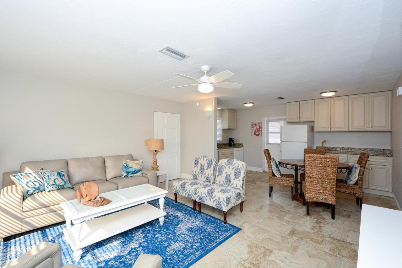 Canal 311 - Right In Siesta Key Village! サラソータ エクステリア 写真