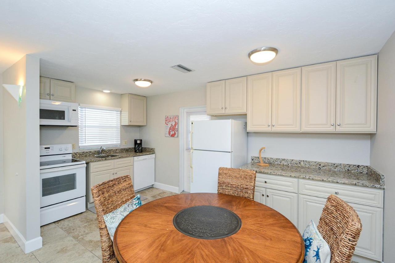 Canal 311 - Right In Siesta Key Village! サラソータ エクステリア 写真